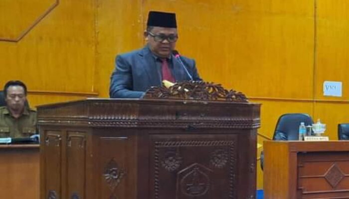 Ini Jawaban Pj Bupati Terkait Pertanyaan Fraksi-fraksi Di DPRK Aceh Tamiang