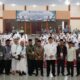 PLH. Kepala Kantor Kementerian Agama Kota Medan H. Untung Nasution, M.Hi dampingi Tokoh Masyarakat Sumatera Utara Rahmat Shah, Kakanwil Kemenagsu Ahmad Qosbi SAg, MM dan undangan lainnya. Waspada/Anum Saskia