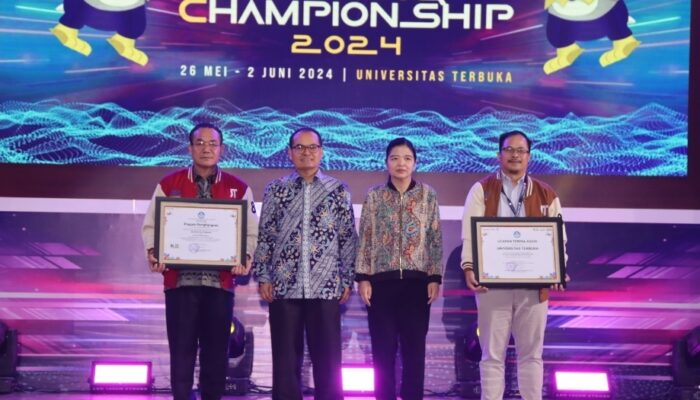 Sukses Selenggarakan NUDC 2024, UT Raih Penghargaan Kemendikbudristek