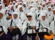 Gunakan 4 Bus Calhaj Paluta Tiba Di Asrama Haji Medan