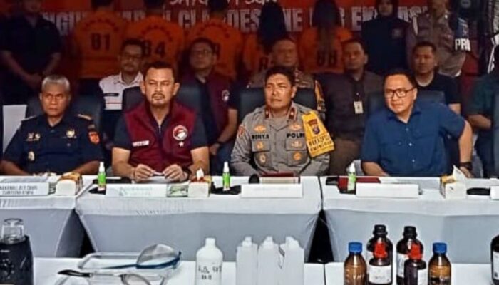 Polisi Ungkap Home Industri Pil Ekstasi Jalan Jumhana