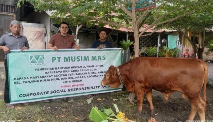 PT Musim Mas Bagikan 24 Hewan Qurban
