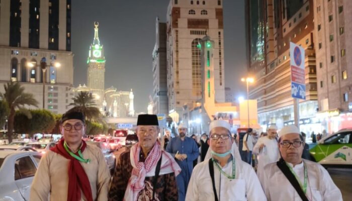 Sebelum Pulang Jamaah Haji Nikmati Keindahan Kota Makkah
