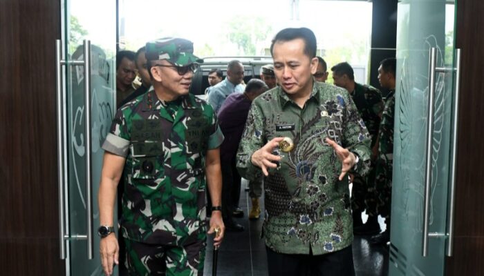 Pj. Gubsu Audiensi Ke Pangdam Bahas PON Dan Pilkada