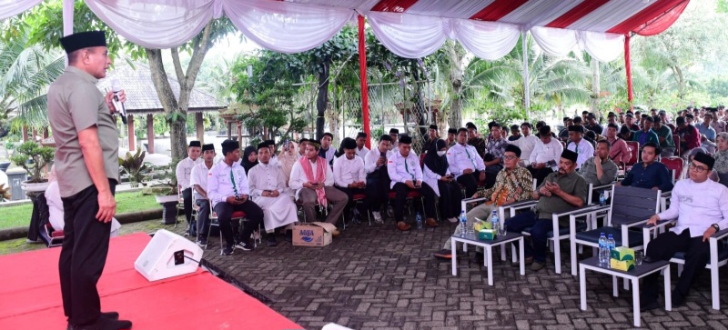 BAKAL calon (Balon) Gubsu Edy Rahmayadi, saat menyampaikan sambutan dan paparan pada acara pelantikan pengurus DPW GPMI Sumut. Waspada/Ist