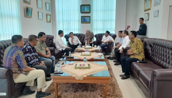 Pj Wali Kota Dan Ketua DPRD Tebinggtinggi Terima Audiensi Panitia Haul Datuk Bandar Kajum