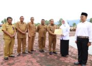Pj Bupati Aceh Besar Serahkan 93 SK PPPK