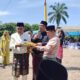 Pelaksanaan adat istiadat upah - upah dilakukan oleh 3 wakil Zuriat Negeri Padang yang disebut Tigo Setali Negeri Padang, yaitu turunan Raja Jamta, Datuk Bandar dan Syekh Hasyim. Waspada/Ist
