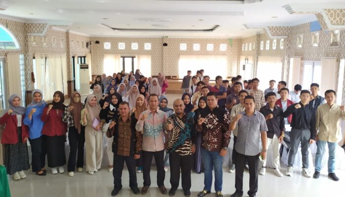 Hakim PN Madina Ajak Mahasiswa FH UM Tapsel Kritis Dan Jaga Integritas