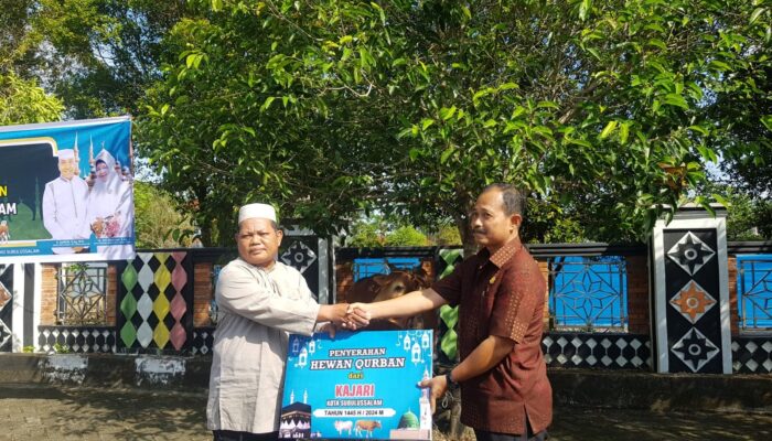 Hindari Nepotisme Pembagian Daging Kurban