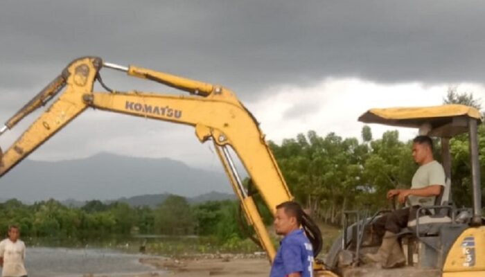 Antisipasi Ancaman Gagal Panen, Muara Susoh Dikeruk