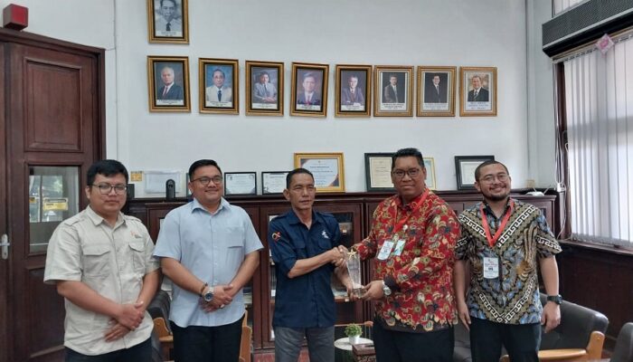 PT BSP Tbk Terima Penghargaan BPJS Ketenagakerjaan