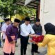 Pj Wali Kota Tebingtinggi, Dr Moettaqien Hasrimi, S.STP, M.Si disambut oleh keluarga besar Zuriat Datuk Bandar Kajum, Pendiri Kota Tebingtinggi. Waspada/Kristian Brahmana