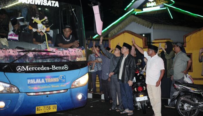 Wali Kota Binjai Lepas Keberangkatan Kafilah MTQ Ke-39 Tingkat Provinsi