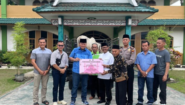 MUI Simalungun Terima Hewan Kurban Bantuan Kapolres