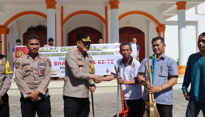 Polres Humbahas Baksos Religi Di Tempat Ibadah