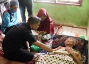 Pj Wali Kota Turun Langsung Salurkan Bantuan Dari Baznas Kepada Masyarakat Kurang Mampu