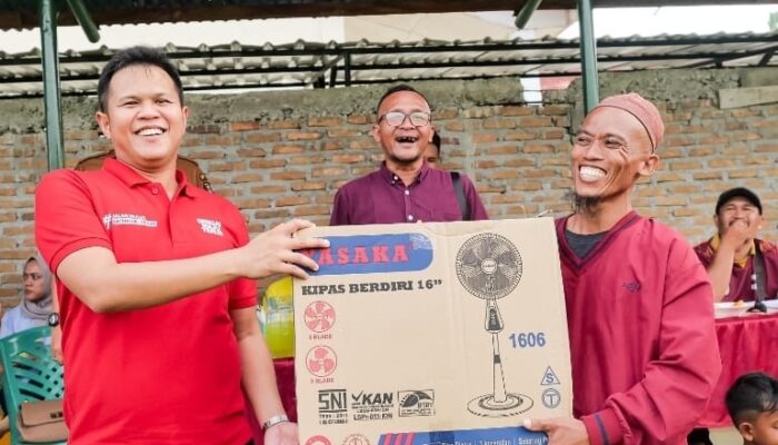 Pedagang Akui Penjualan Meningkat Berkat Turnamen Bola
