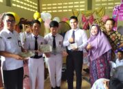 SMA Nurul ‘Ilmi Padangsidimpuan Ciptakan Bioplastik Dari Singkong Dan Biji Salak