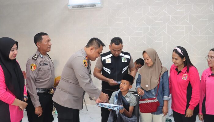 Polres Batubara Gelar Khitan Massal Dan Donor Darah