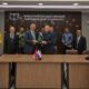 Rektor Unimal, Prof Dr Herman Fithra, ASEAN Eng, dalam penandatanganan MoU dengan Rektor KSPEU, Edvard Abdullazyanov, dan Malik Mahmud di perguruan tinggi Kazan, Republic of Tatarstan, Rusia, Kazan State Power Engineering University (KSPEU), Rabu (26/6).Waspada/Ist