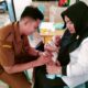 Pemberian imunisasi dasar lengkap (IDL) kepada anak di wilayah kerja Puskesmas Ujung Batu I, Kecamatan Hutaraja Tinggi, Kab Padanglawas. (Waspada/Ist)