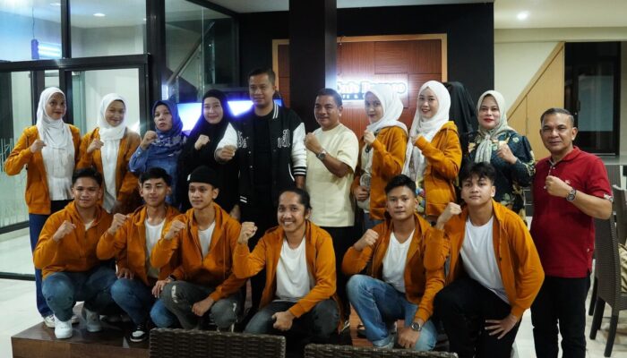 Pj Wali Kota Semangati Peserta Karnaval Budaya APEKSI XVII Asal Kota Tebingtingggi