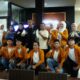 Pj Wali Kota Tebingtinggi, Dr Moetaqqien Hasrimi, S.STP, M.Si saat berfoto bersama peserta karnaval budaya asal Kota Tebingtinggi. Waspada/Ist
