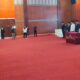 Pj. Bupati Deliserdang Ir.Wiriya Alrahman, MM, ketika melantik dan mengukuhkan kembali 73 Kepala Desa periode 2018-2024 di Grha Bhineka Perkasa Jaya, Rabu (5/6) siang. (Waspada/Khairul K Siregar/B)