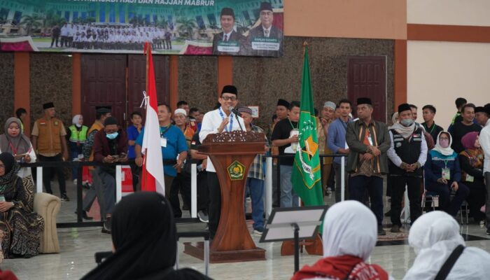 360 Jamaah Haji Kloter 03 Tiba Dua Orang Mutasi