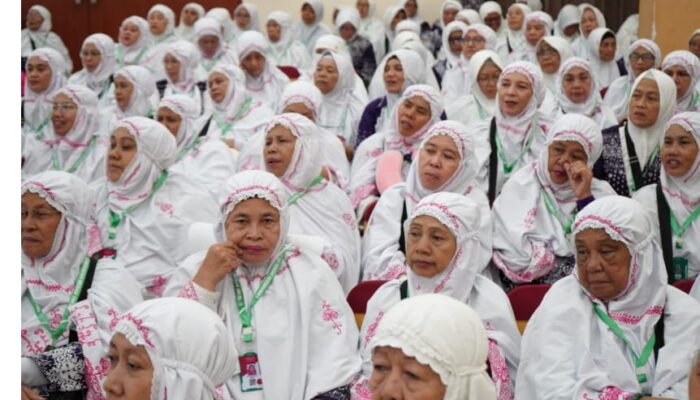 Kankemenag Simalungun : 150 Calhaj Terima Tali Asih Dari Bupati