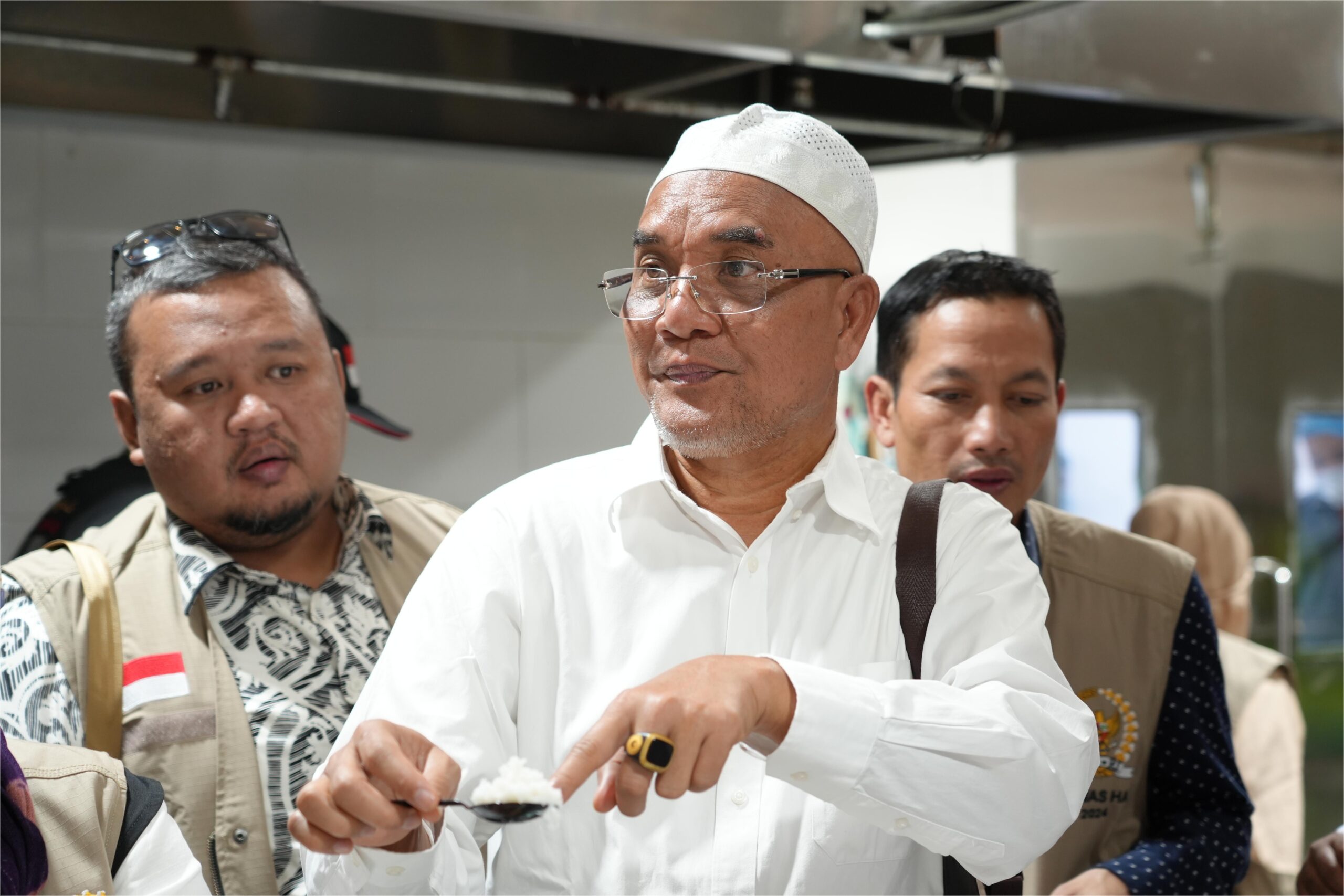 Timwas DPR Temukan Katering Haji, Merek Indonesia