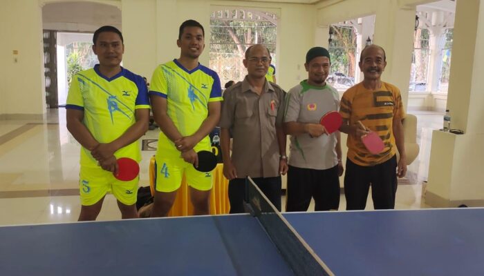 Sahdan Sitorus/Nurkarim Nehe Juara Tenis Meja Eksekutif Porbas 2024