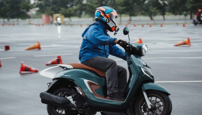 Tips Menjaga Keseimbangan Saat Berkendara