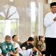 Wabup H.Zonny Waldi saat mengikuti kegiatan zikir dan tabligh akbar di Masjid Al-Munawarah Perdagangan, Sabtu (13/7).(Waspada/ist)
