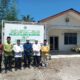 Pemasangan plang Kantor MUI Kabupaten Batubara, Minggu (14/7). Waspada/Ist