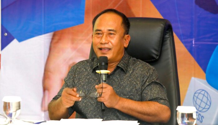 Berita Dinanti, Kritis Dihabisi