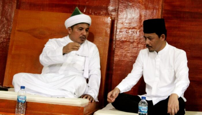 Stafsus Wapres RI Arif Rahmansyah Kunjungi Tuan Guru Batak