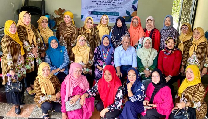 Urban Farming Deteksi Keberadaan Serangga Rayap, Budikember Dan Hidroponik Di Kota Medan-Penang