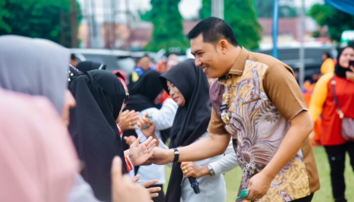 Kebahagiaan Lansia Diwujudkan Bersama