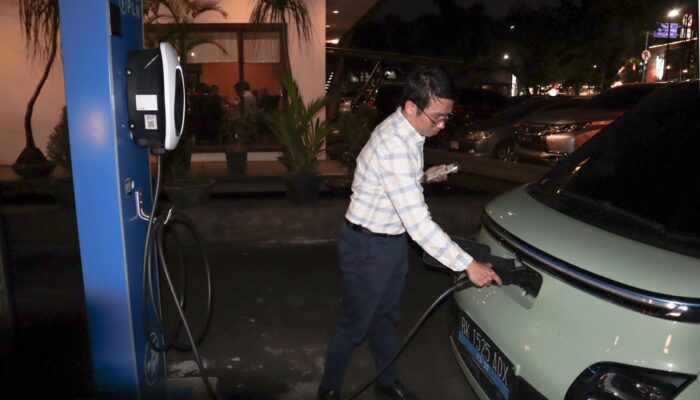 Dorong Ekosistem Kendaraan Listrik, PLN Tambah SPKLU Di Medan