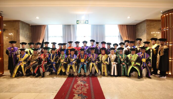 UMSU Wisuda 1.943 Lulusan Berprestasi, PP Muhammadiyah: Cukup Membanggakan