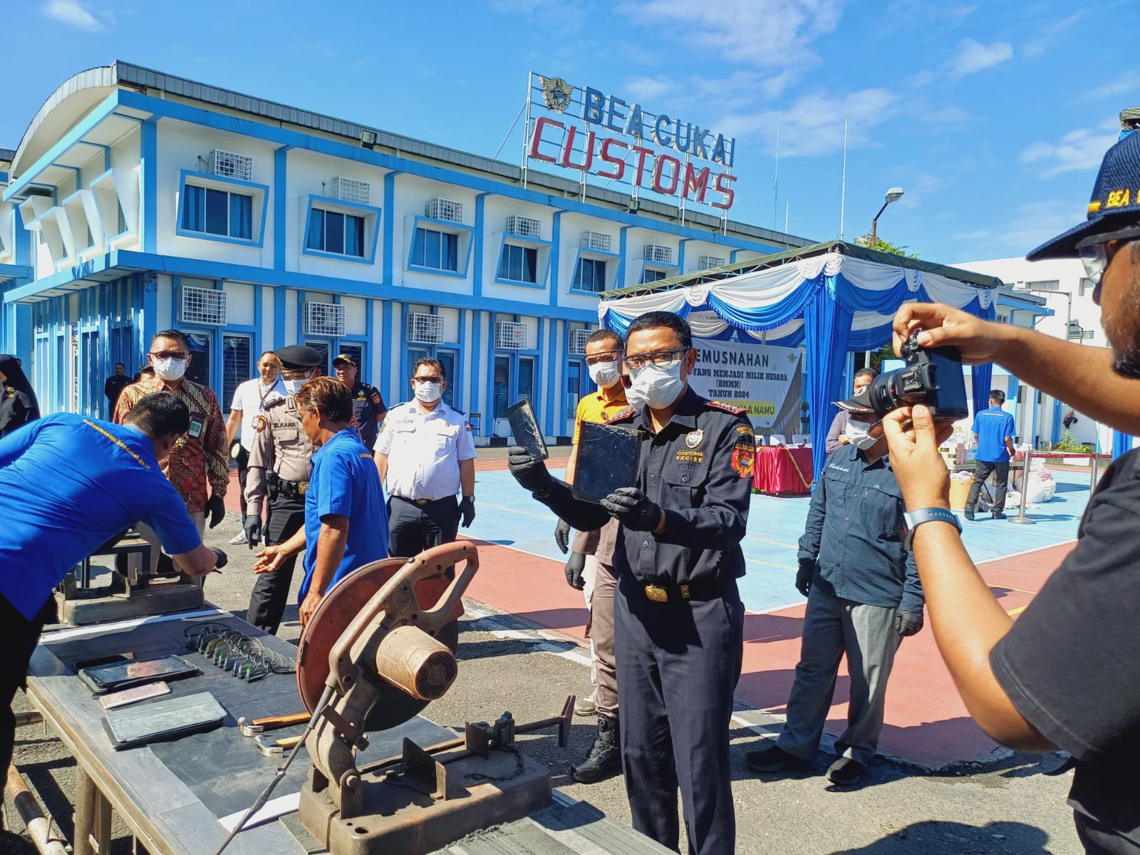 BC Kualanamu Musnahkan Barang Asal LN Rp88 Juta