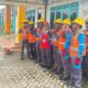 Nuraida selalu melakukan safety briefing kepada petugas pelayanan teknik sebelum melakukan pekerjaan di lapangan.