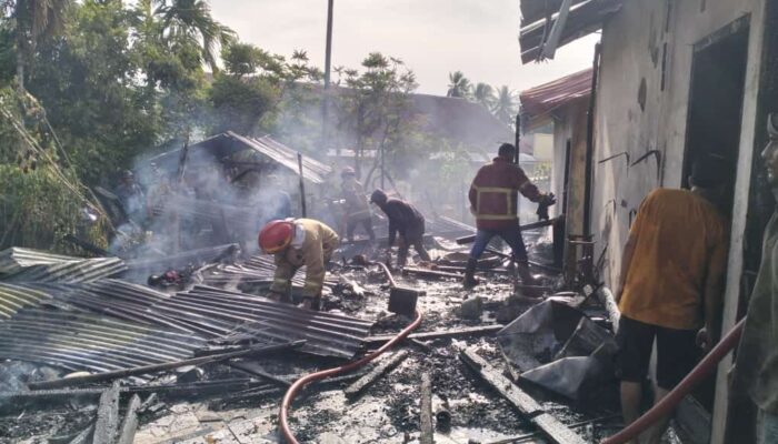 Dua Rumah Musnah Terbakar Di Montasik