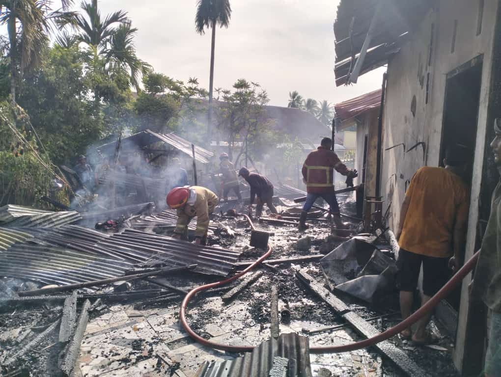 Dua Rumah Musnah Terbakar Di Montasik