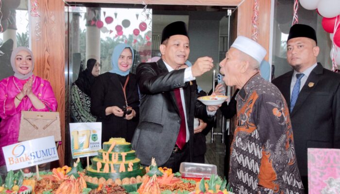 HUT Ke-17 Padang Lawas, Pj Bupati Apresiasi Tokoh Pejuang Pemekaran