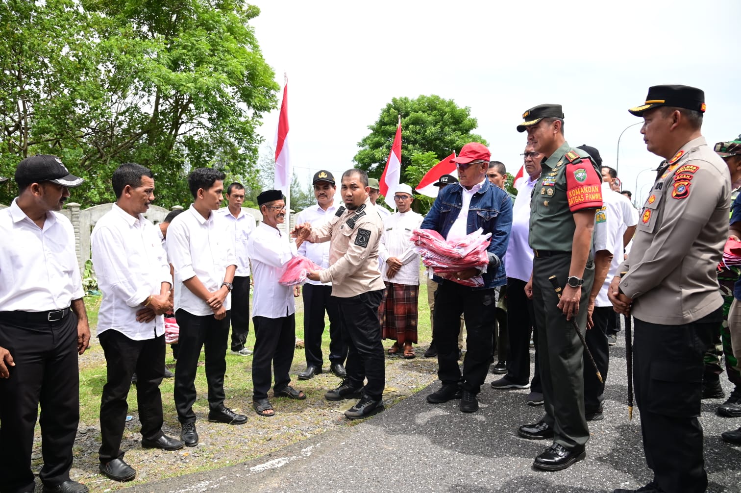 Merah Putih Penuhi Aceh Besar, Dari Seulawah Hingga Kaki Geurutee