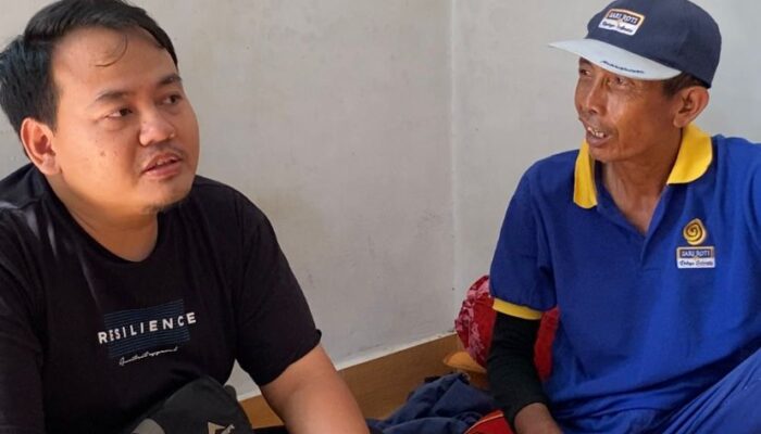 Youtuber Ghandy November Beri Empati Pedagang Roti Yang Viral Diusir Satpol PP