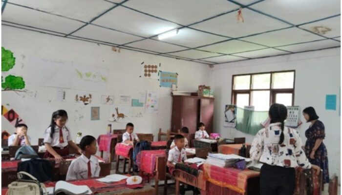 Pendampingan Kegiatan Membaca Untuk Meningkatkan Kemampuan Literasi di SDN 23 Siogung-Ogung